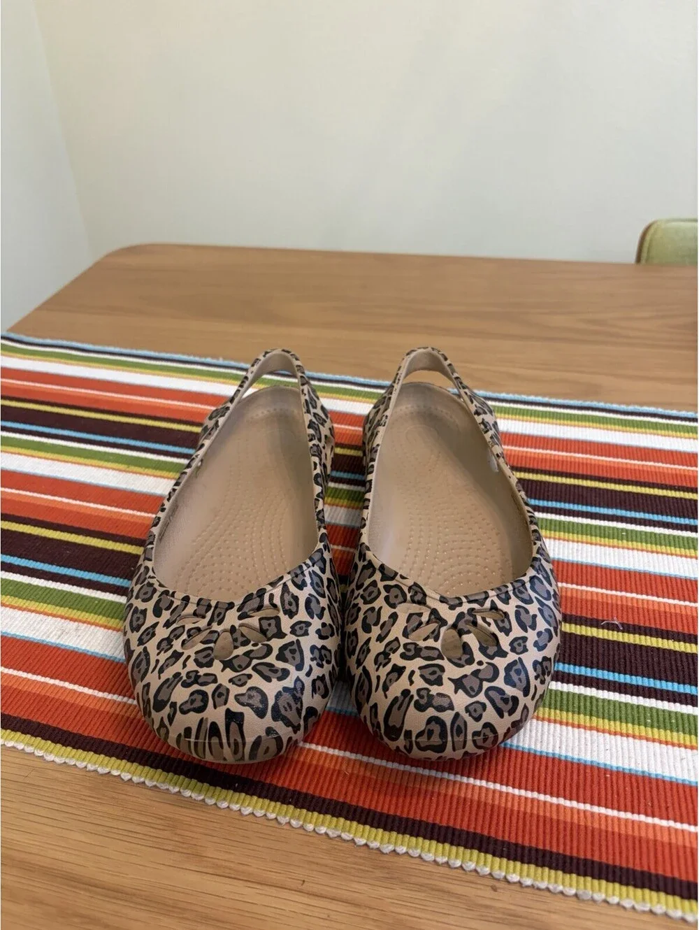 Crocs Kadee Ballet Flats Womens 9 Tan Leopard Cheetah Animal Print Slip On